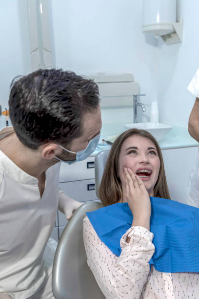 Best Weekend Emergency Dentist in Lake Catherine, IL